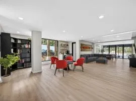 Rainforest Retreat 6BR Private Pool Home for Groups