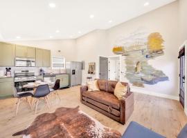 Spectacular، فندق في Bluff City