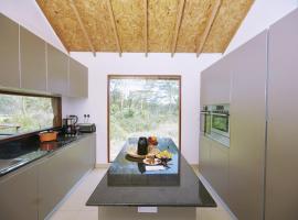 Enjoy the Silence, Naivasha by YourHost, Hotel in Naivasha