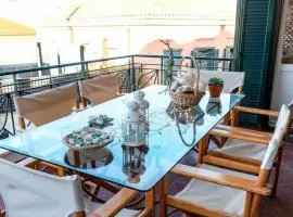 Urban Preveza Central Apt with Balcony