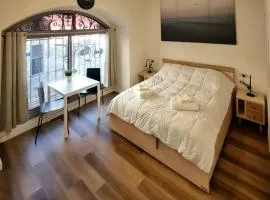 Koresh 10 - Emilia suite