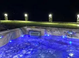 Zerko Holiday Home - Vineyard Chalet With Sauna and Jacuzzi FREE