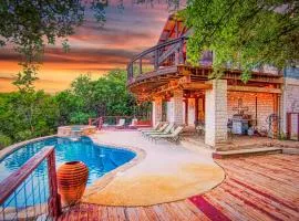 Hill Country Retreat Hot Tub, Weddings, Sleeps 14