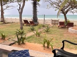 Pearl Oceanic Resort - Trincomalee, hotel en Trincomalee