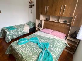 Hostel Alto Astral、テレゾポリスのホテル