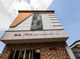 Hotel O K.s.lodge, hotel in Tribhuvanam