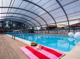 Novotel Nantes Carquefou، فندق في كاركفو