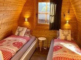 Grosse Ferienwohnung mit Gartentiny, nähe Thun und Interlaken