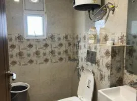 Loft of luxe Bathtub Luxury Stay Self Checkin