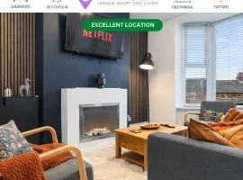 Stylish House - Close to City Centre - Self-Check-In - Free Parking, Work Space, Fast WiFi, Smart TV and Garden by Yoko Property
