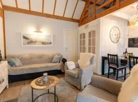Holiday Home Strandhuis with parking by Interhome