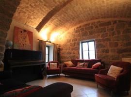 Casa Una Storia, hotel i Sartène