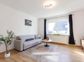 Viesnīca AMA Home AMALI - Modernes Apartment mit Balkon & Parkplatz - Ideal für Business & Komfort pilsētā Hiddenhausen