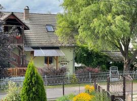 Zöld Vendégház, viešbutis mieste Csernely