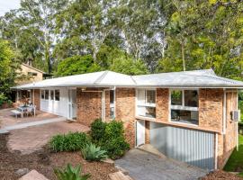 Where the Bush Meets the Beach Natures Perfect Escape, hotel in Erina East