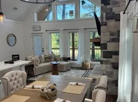 The Rehoboth Luxury Cabin in Broken Bow, Ok