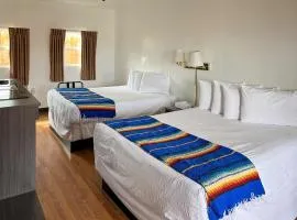 Bryce Canyon Mini-Suite w/ Kitchenette