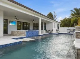 ⚓Aqua Luxe Escape! Brand new luxury pool home!⚓