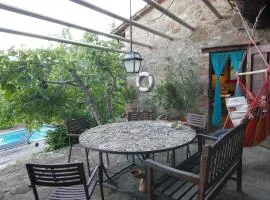 Apartment Gemütliches Studio im Erdgeschoss- mit Terrasse by Interhome