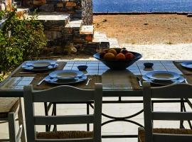 Beachfront Blue Sea, hotel a Kampos Paros
