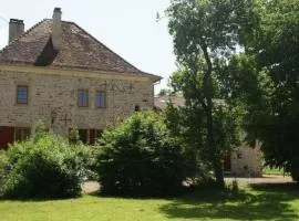 Holiday Home in Le Châtelet-Sur-Meuse mit Grill- Garten und Terrasse by Interhome