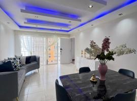 Apartamento en bani, hotel en Baní