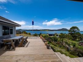 Hook'em Heights, Hotel in Pukenui