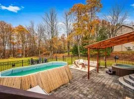 Luxury Escape 5BR Pool HotTub Game Room FirePit