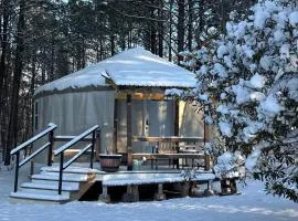 Peaceful Off-Grid Yurt Farm Stay with Modern Comforts - Optional Farm Breakfast