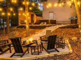 Retreat HotTub FirePit Sauna GameRm Pool Playroom