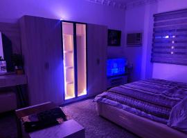 استوديو 104, pet-friendly hotel in Tabuk