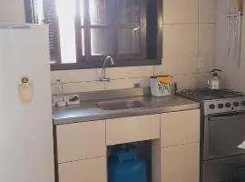 kitnets conjugado pertinho da praia