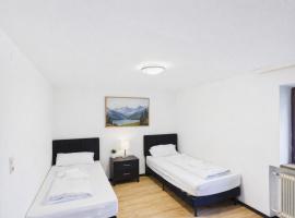 CROWN LIVING Basic Studios Fußach - Studios mit Küche, kostenloser Parkplatz, WLAN, Self Check-in, ideal für Feriengäste und Geschäftsreisende, hotel di Fußach