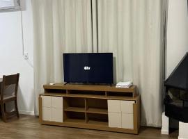 Flat aconchegante a 500m do centro de Chapecó, khách sạn ở Chapecó