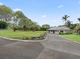 Clay Cottage, hotel di Waimauku