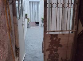 Apto 1, hotel din Dolores