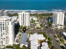 Beachfront Unit 5 at Sea Chalets, Sixth Avenue