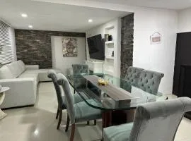 Alojamiento de lujo con 2 habitaciones y piscina