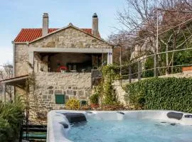 Holiday house with a parking space Svinisce - Omis - 25178