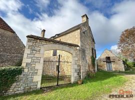 Castang에 위치한 호텔 Charme du 18ème Sérénité au Cœur du Périgord