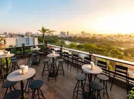 Splendid Secret Hotel