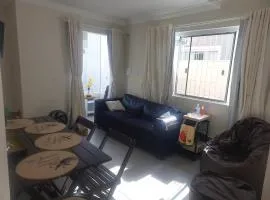 apartamento terreo, 2 quartos, 2 banheiros, 2 carros