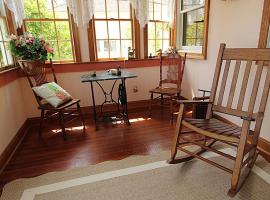 The Duck Pond Cottage – hotel w mieście Cape May