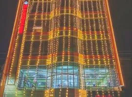 Grand Palace Hotel & Restaurant