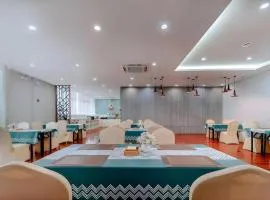 Borrman Hotel Liuzhou High-Speed Railway Station