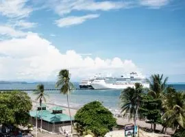 Hotel Puntarenas Beach