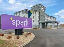 Spark by Hilton Cincinnati Fairfield, готель у місті Forest Park