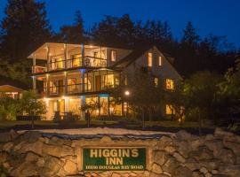 Higgin's Inn, hotel din Powell River