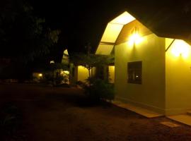 Suanlamyai Resort, hotel di Ban Na Lak