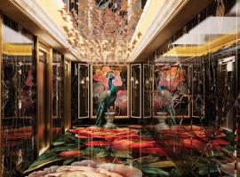 The Trans Luxury Hotel Surabaya, hotel i n&aelig;rheden af Juanda Lufthavn, Surabaya